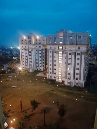 Brand New 3-Bedroom Corner Apartment for Sale El Silo B Block