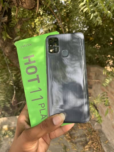 Infinix Hot 11 Play 6000mah battery