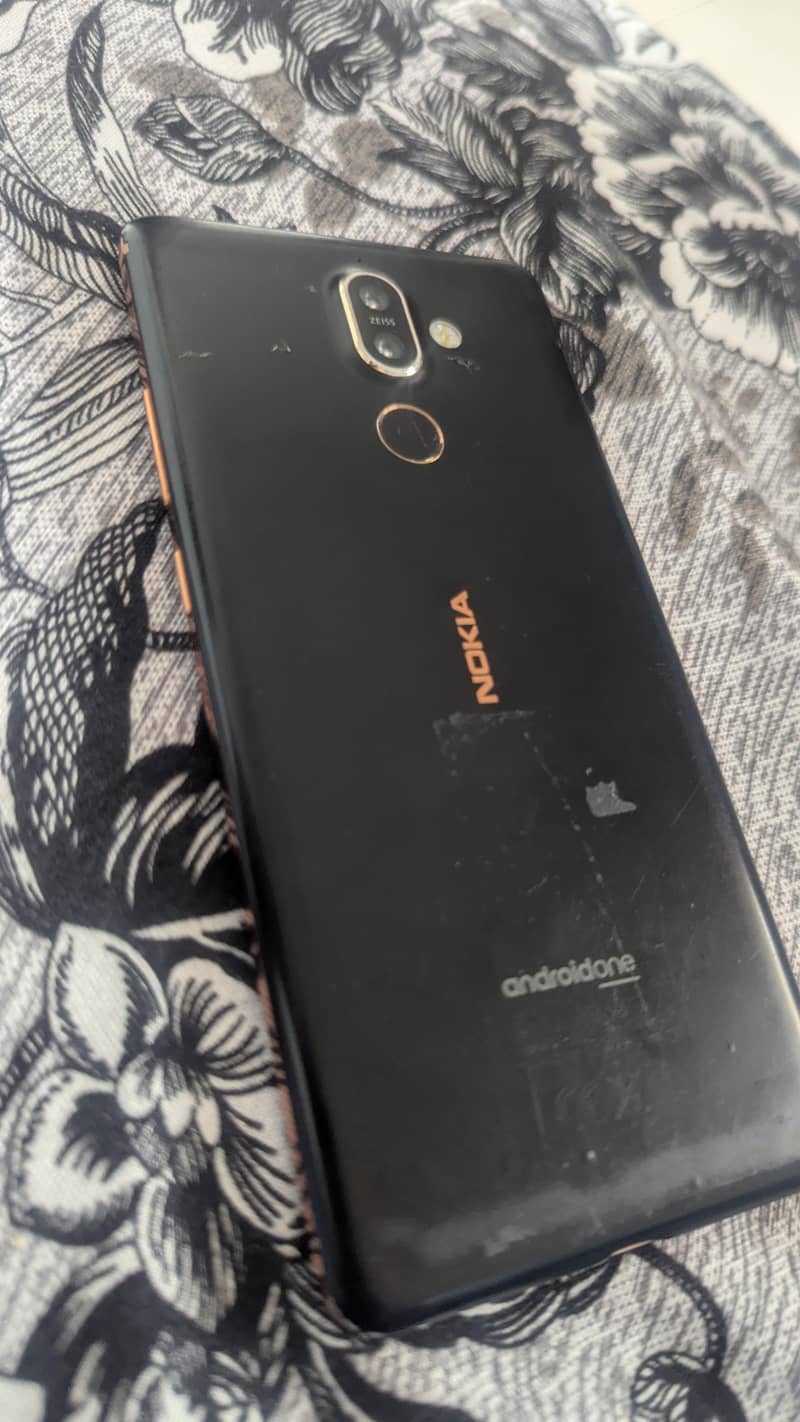 Nokia 7 Plus 0