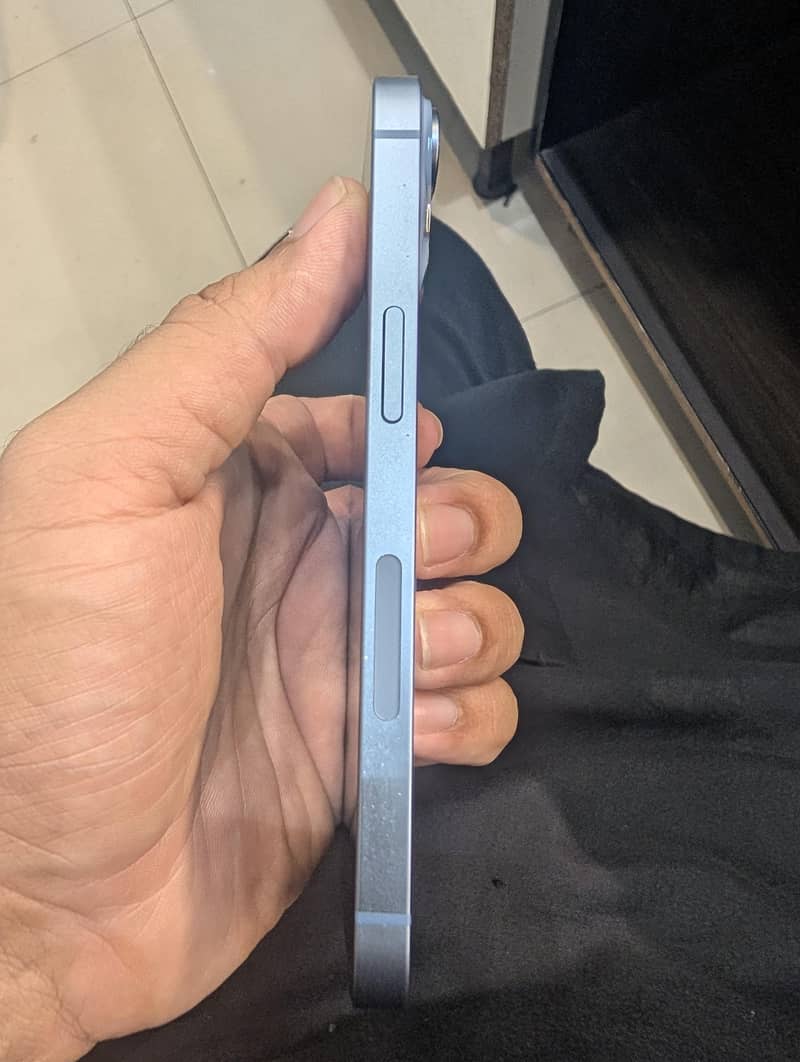 Apple iPhone 14 1