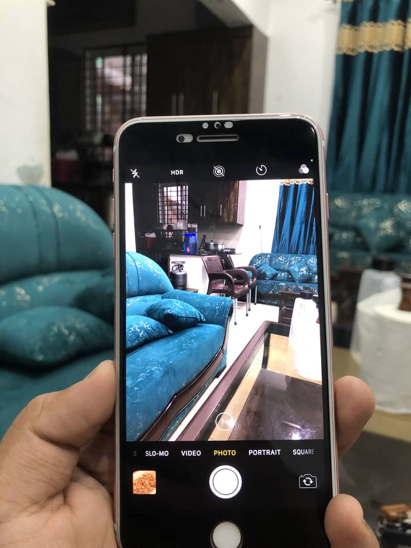 Apple iPhone 7 Plus 4