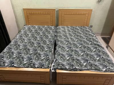 2 single bed with mattress