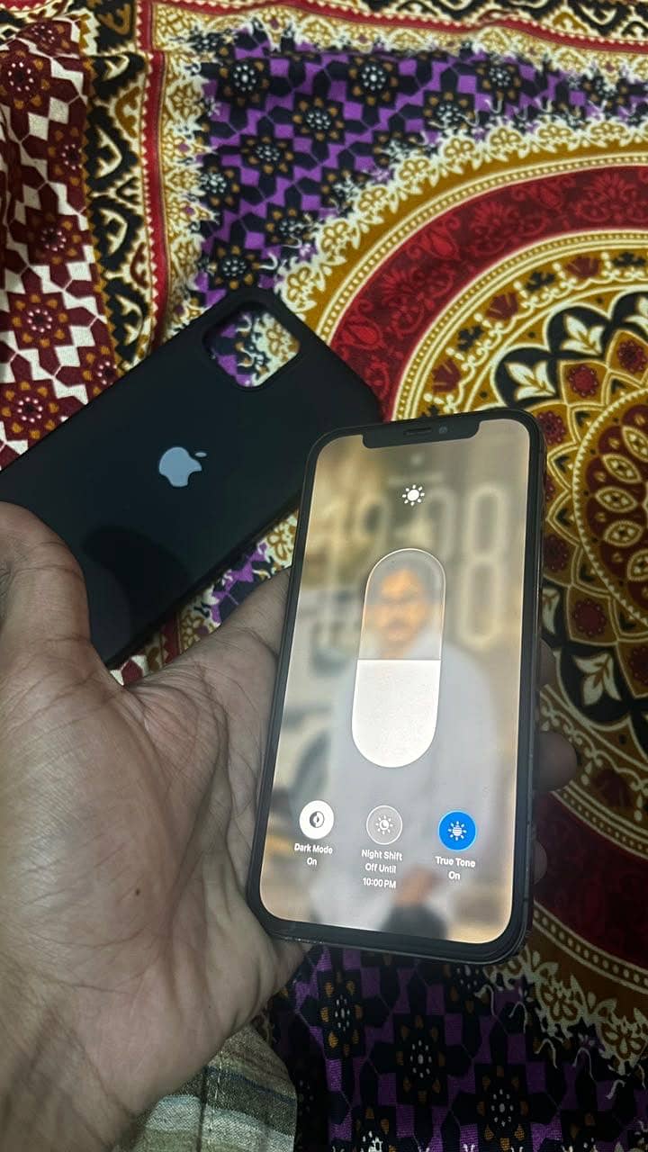 Apple iPhone 12 Pro 4