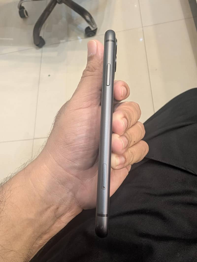 Apple iPhone 11 1