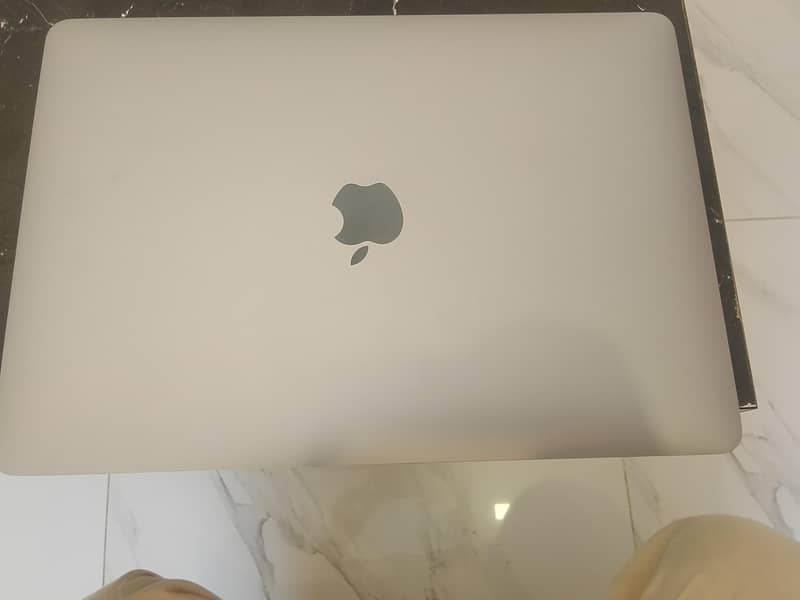 Apple laptop 2