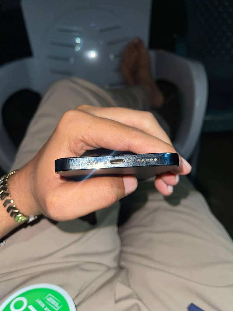 Apple iPhone 12 Pro 3
