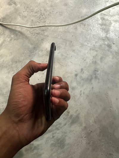 Apple iPhone XR