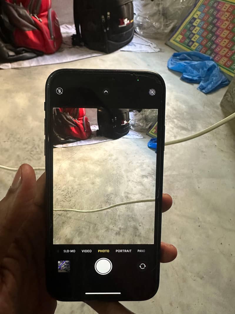 Apple iPhone XR 1