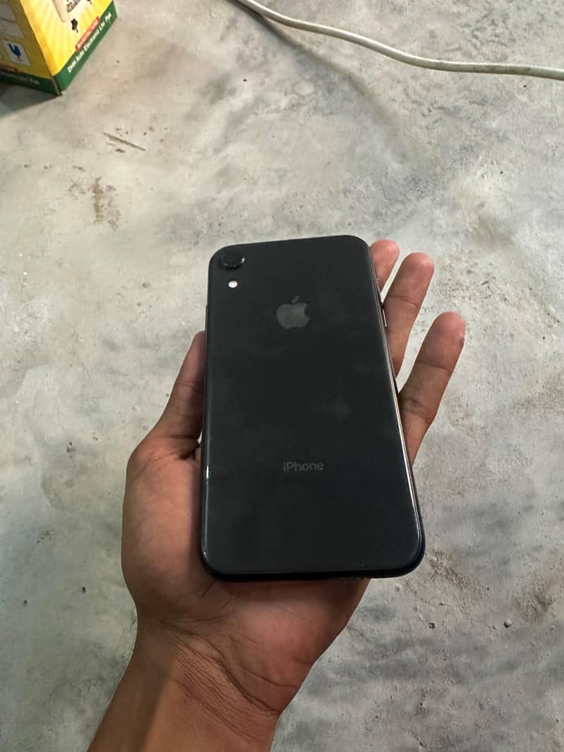 Apple iPhone XR 5