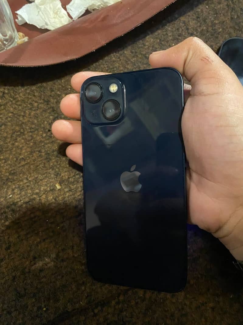 Apple iPhone 13 0