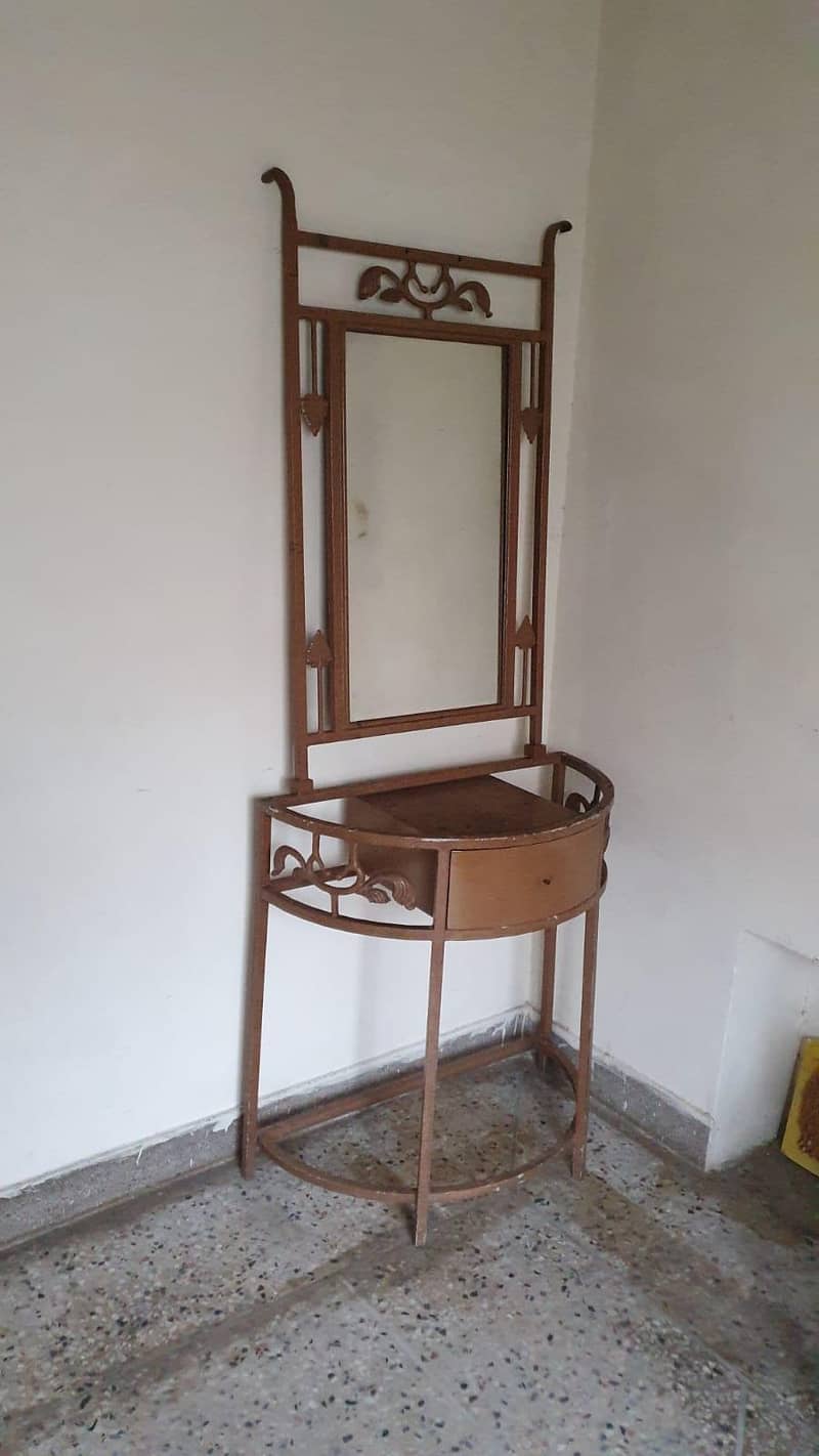 Custom made imported iron bedset 1