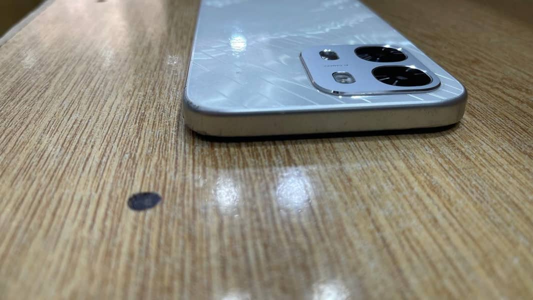 OPPO A6s 4