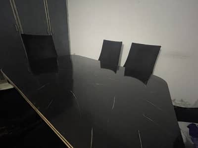 Full size dining set 6 seet condition like new