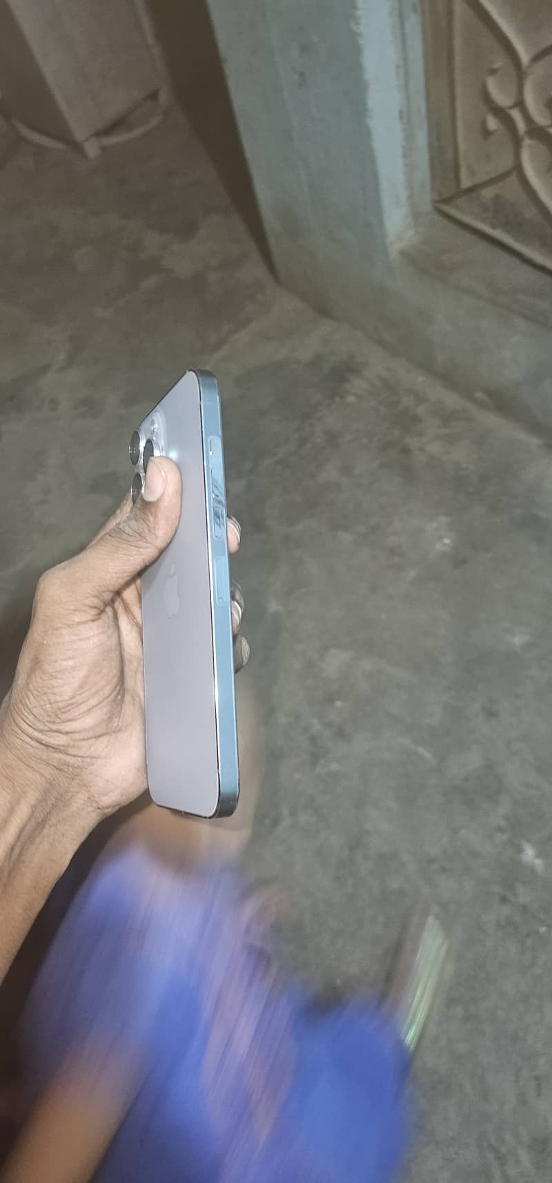 Apple iPhone 13 Pro Max 0