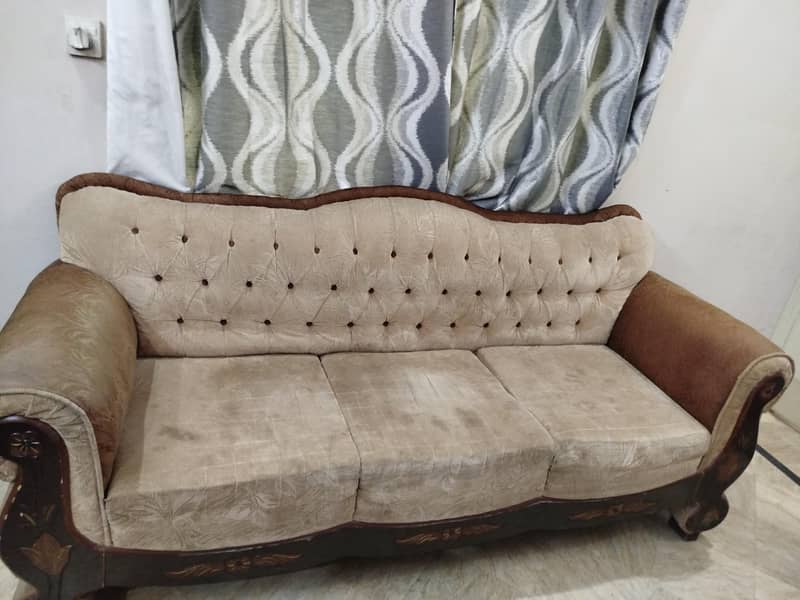3+2 seater sofa set 0