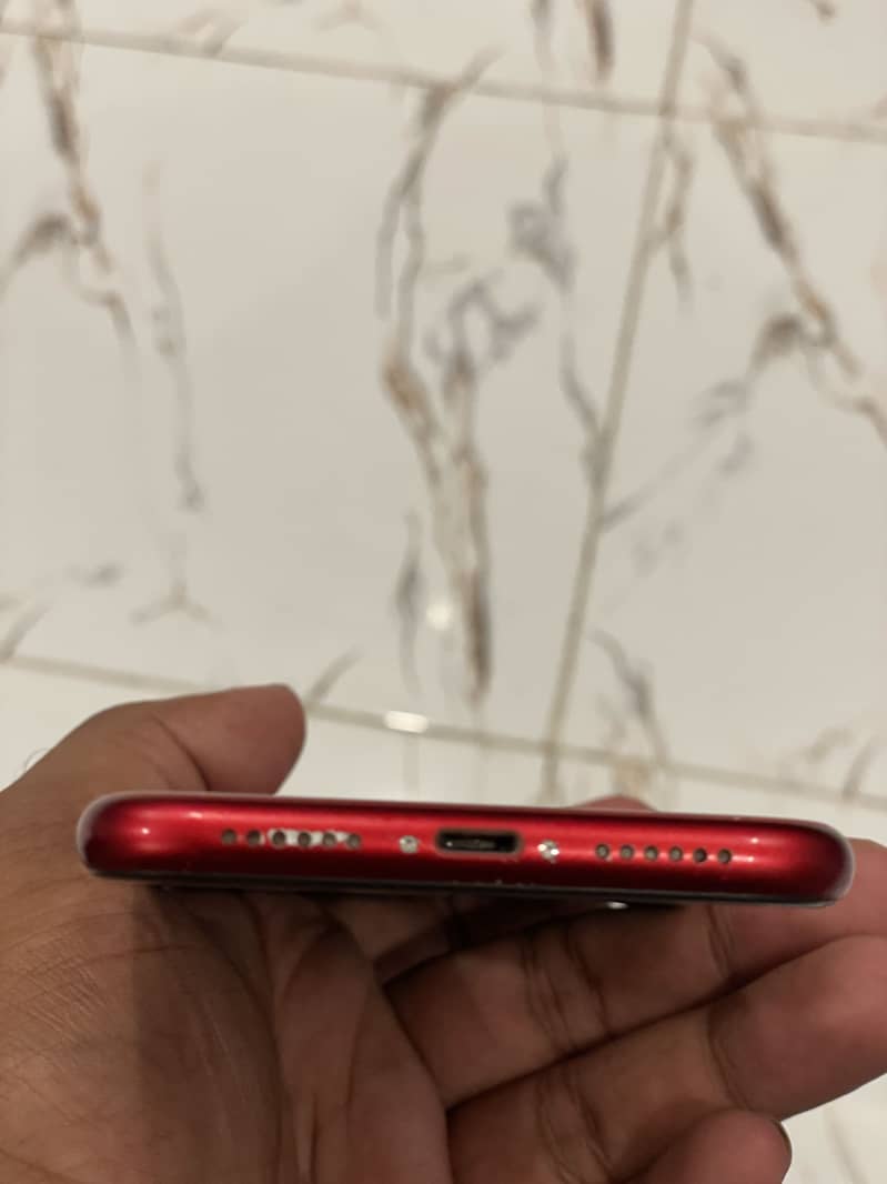 Apple iPhone XR 1