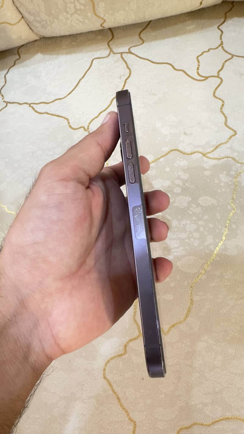 Apple iPhone 14 Pro Max 7