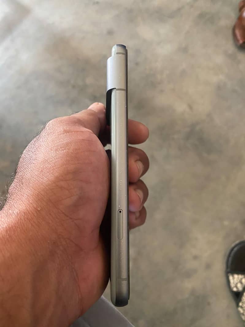 Google Pixel 8 1