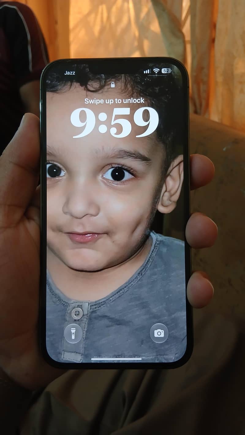 Apple iPhone 13 Pro Max 0