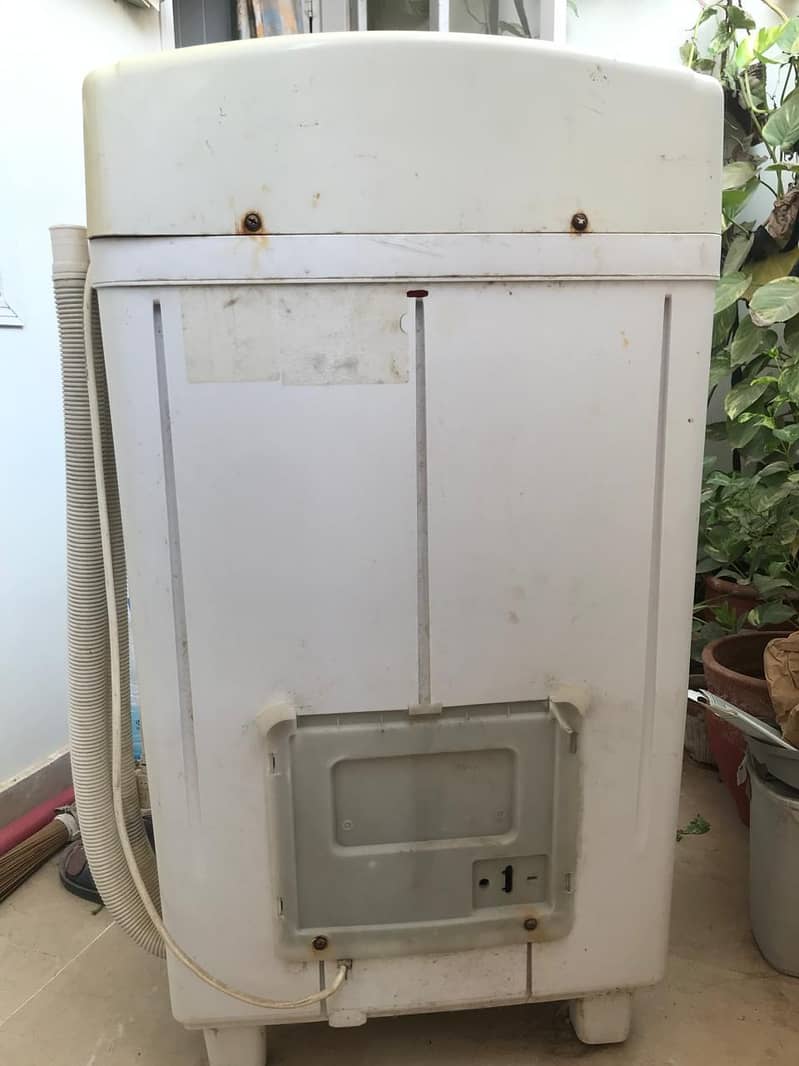 Dawlance washing machine 1