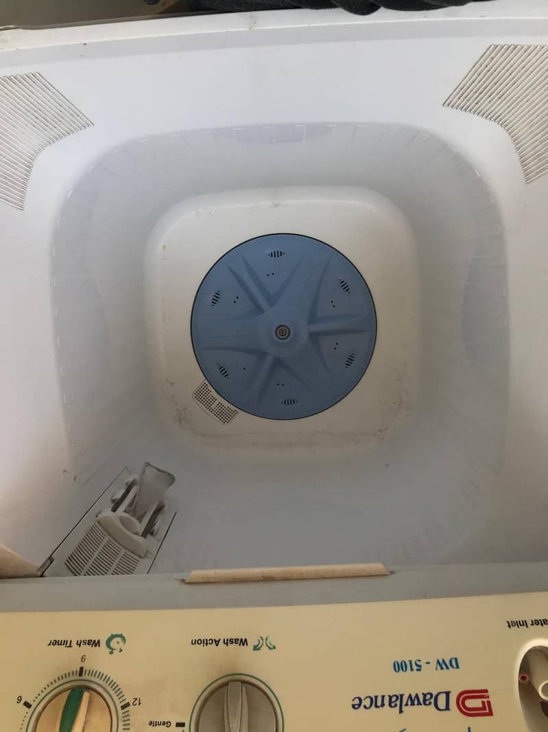 Dawlance washing machine 4