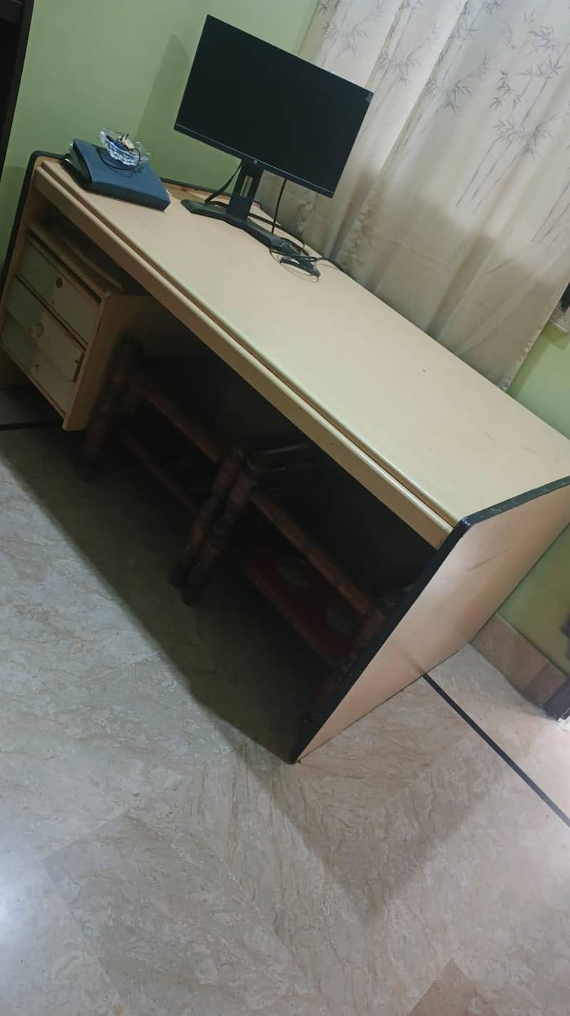 Office Table 1