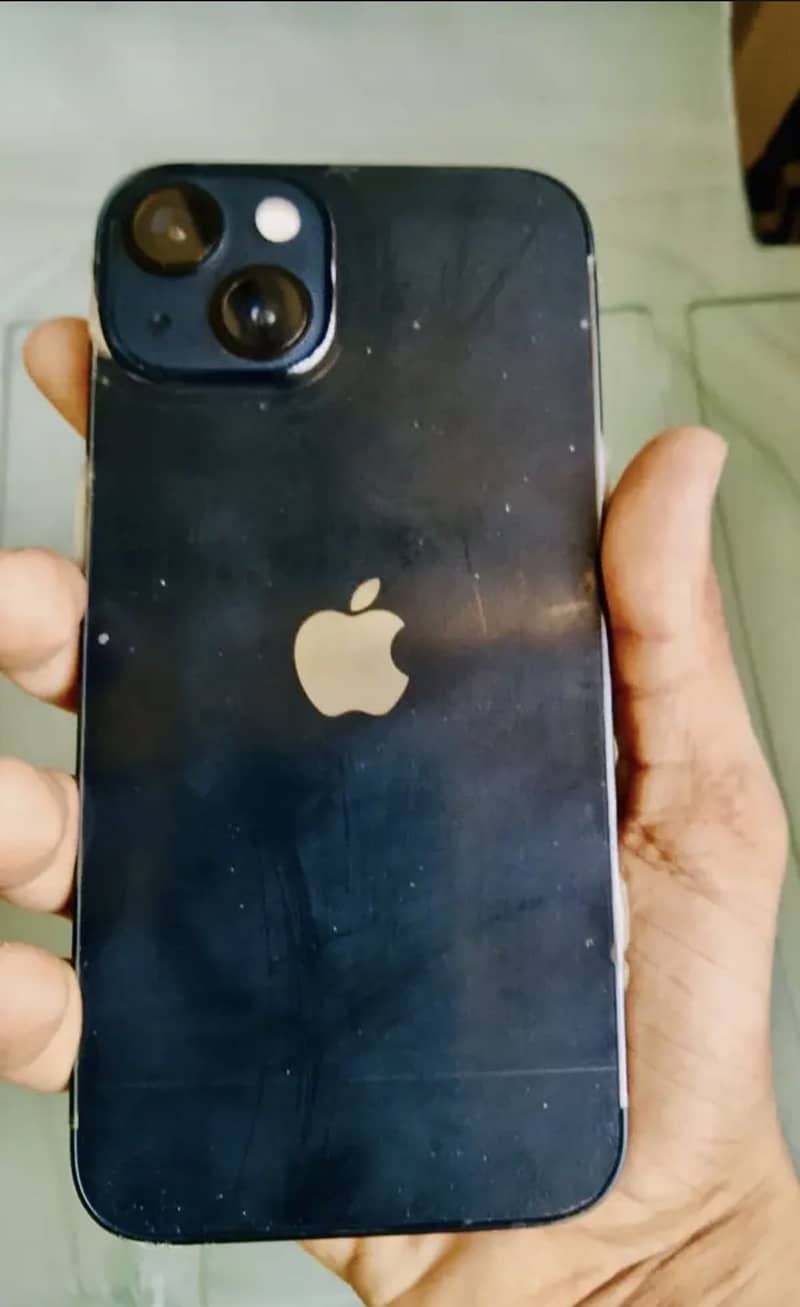 Apple iPhone 13 2