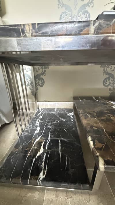 DINING ROOM CENTRE TABLE MARBLE