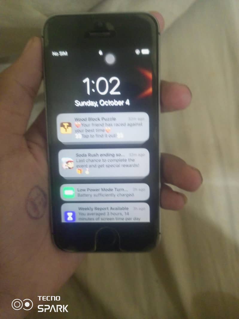 Apple iPhone SE 5
