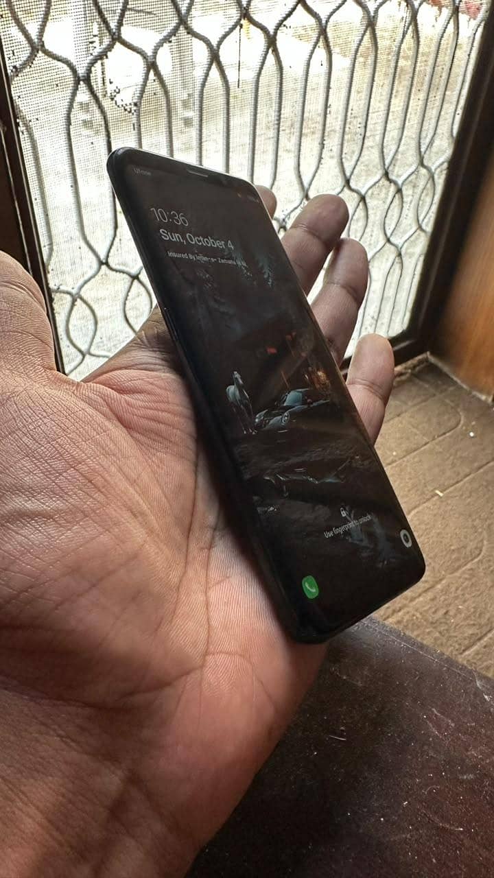 Samsung Mobile S8 3