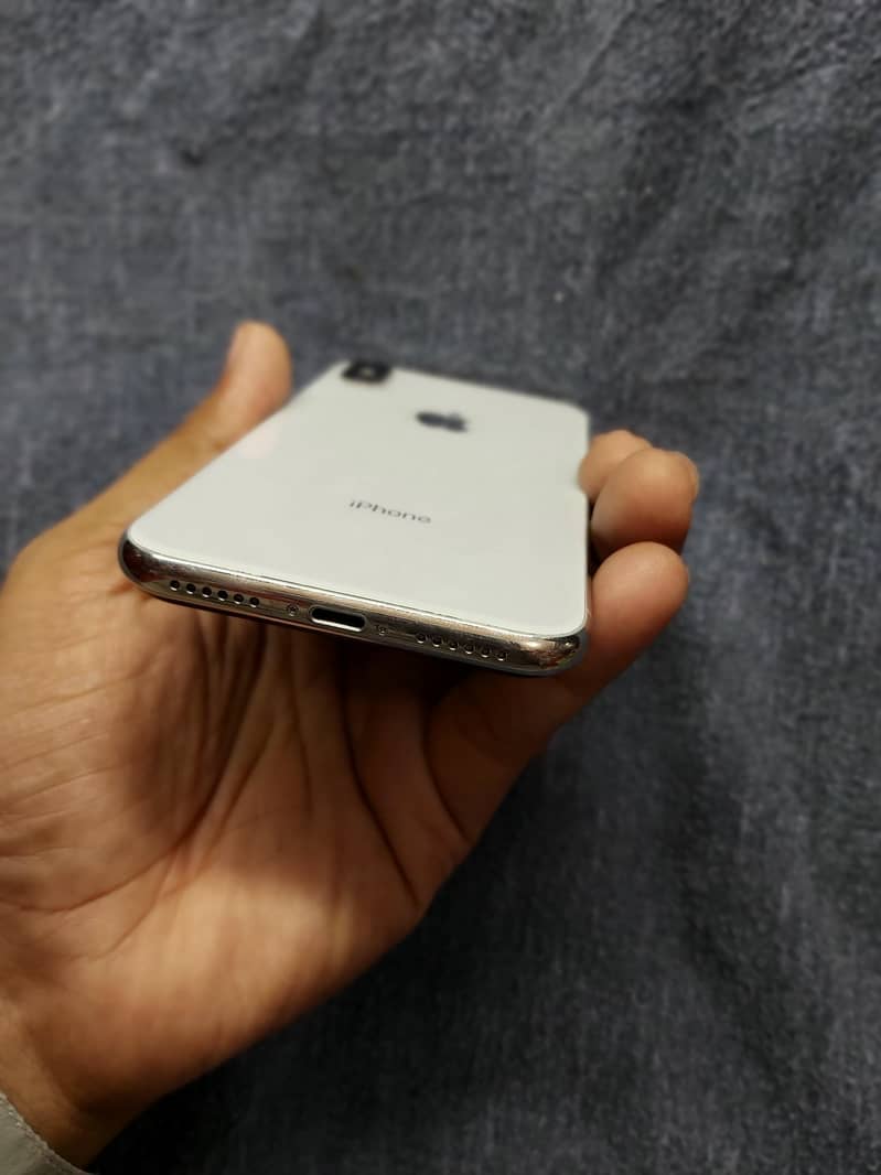 Apple iPhone X 1