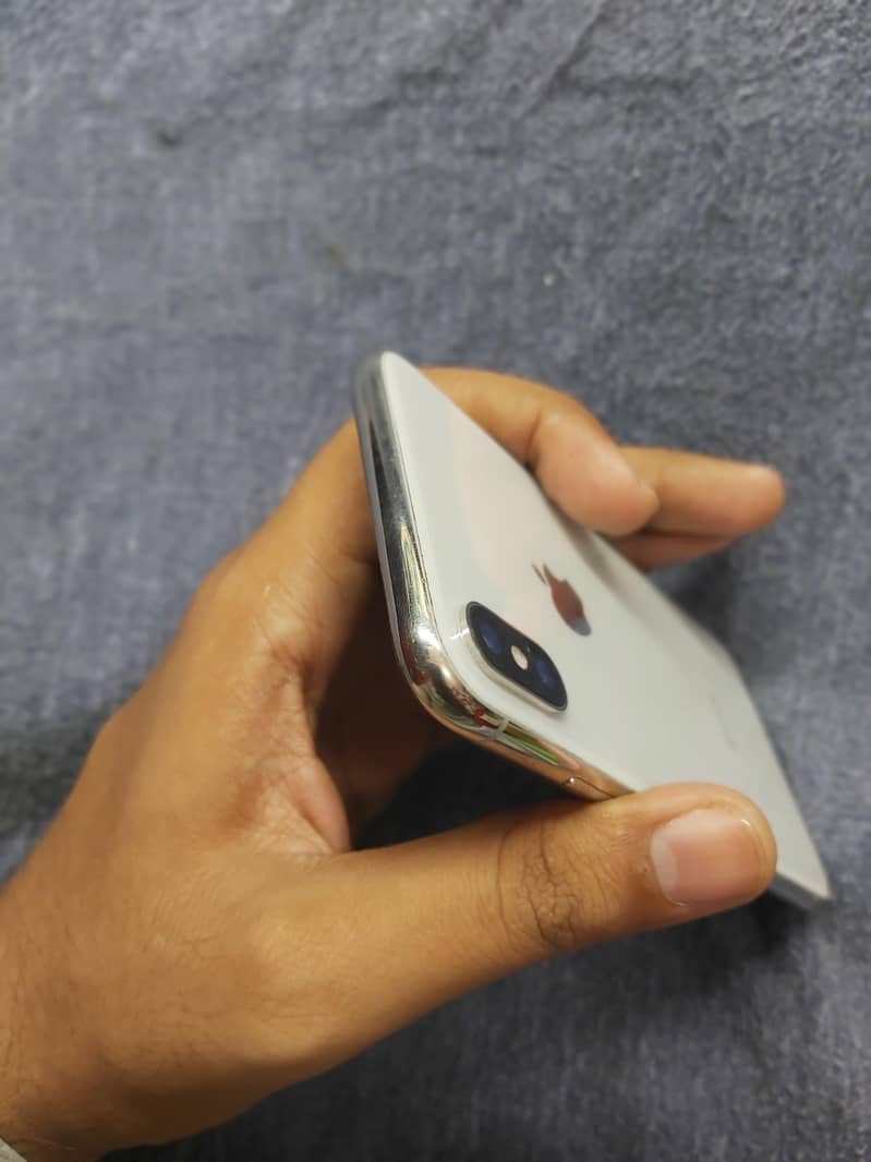 Apple iPhone X 2