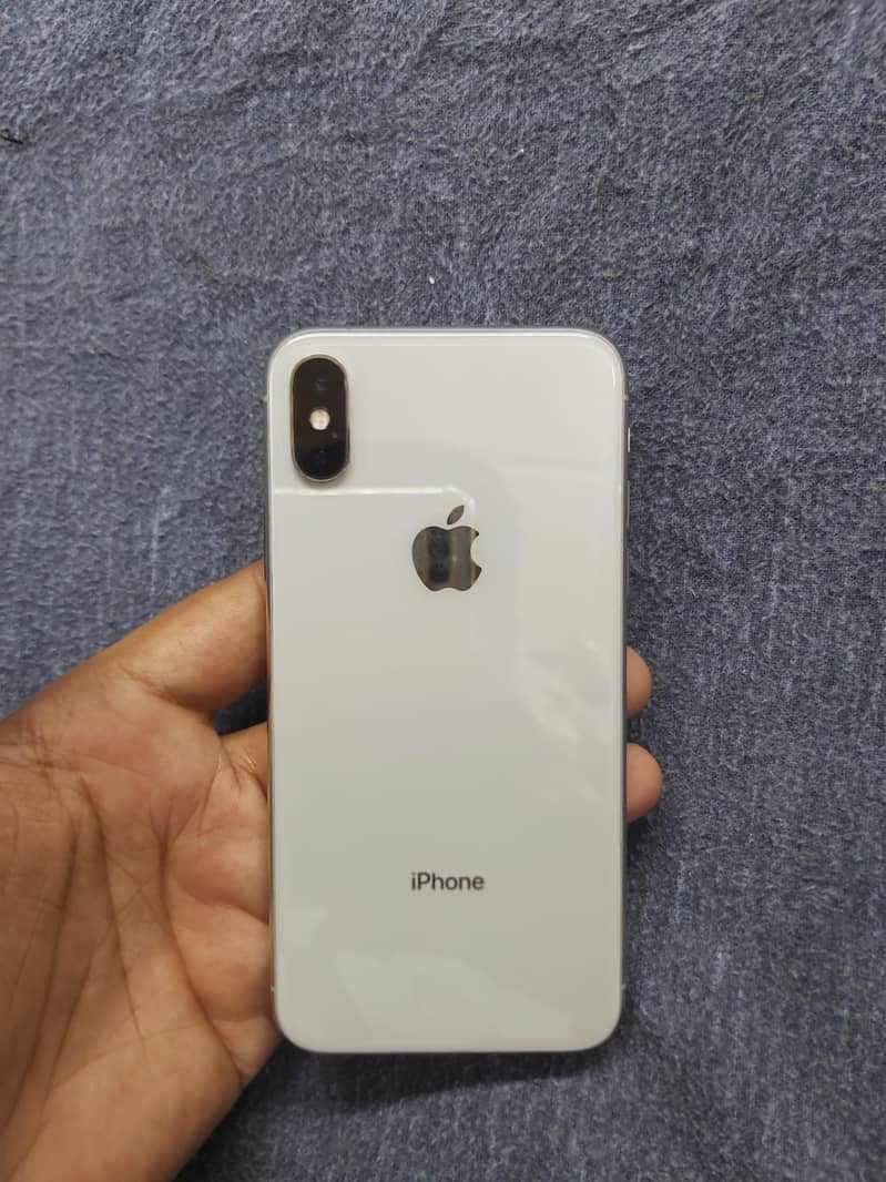 Apple iPhone X 5