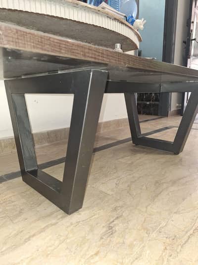 Branded Profine Table