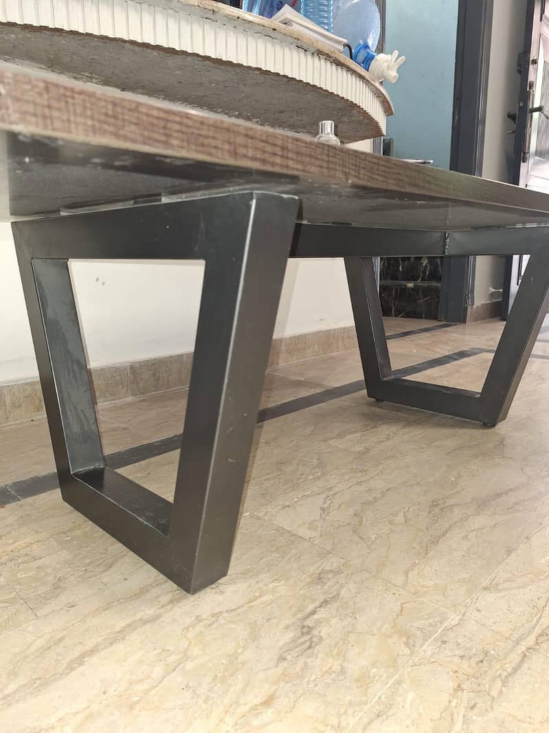 Branded Profine Table 0