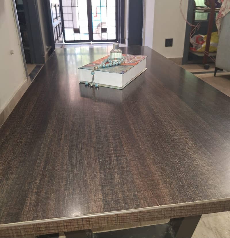 Branded Profine Table 2