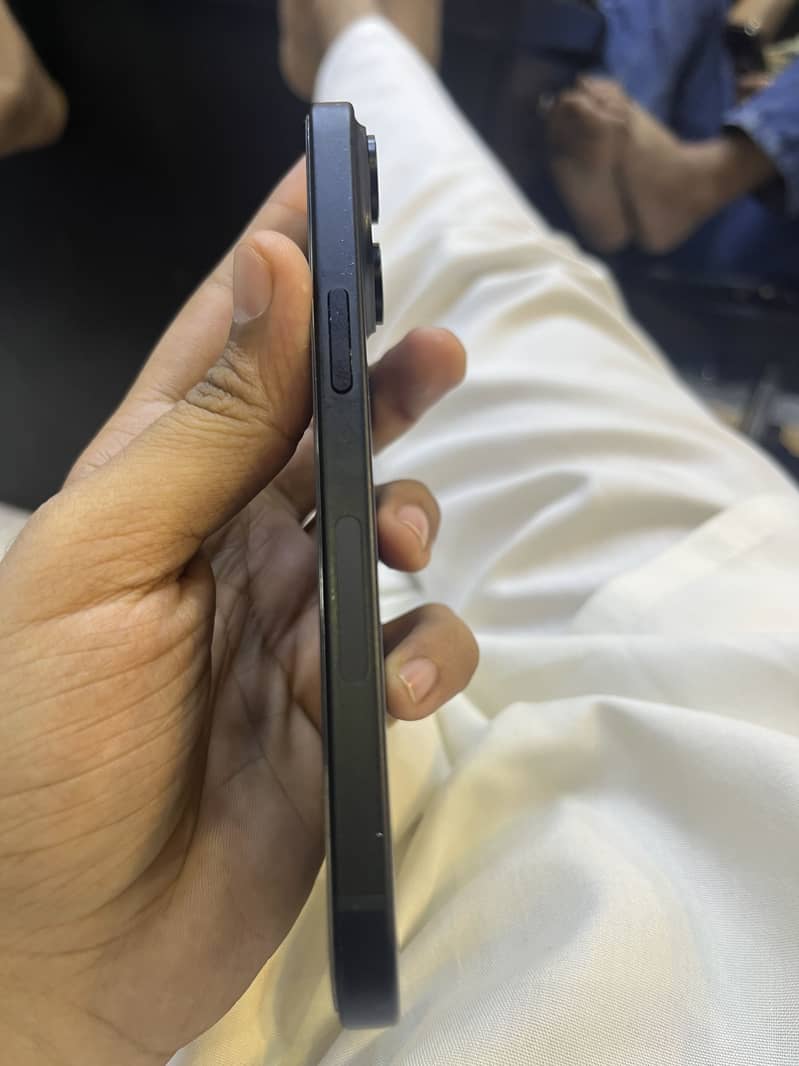 IPHONE 15 JV 1