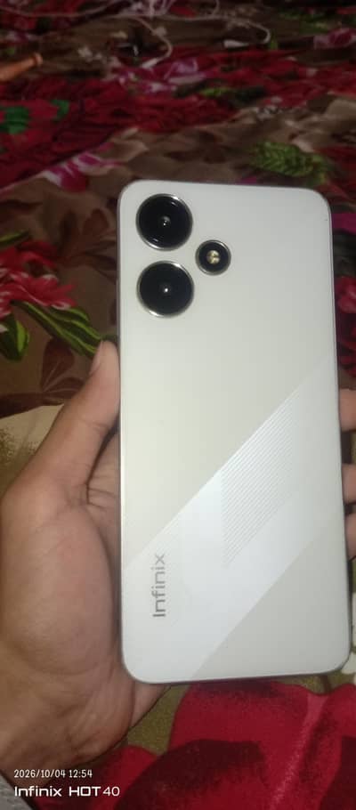 Infinix Hot 30 play