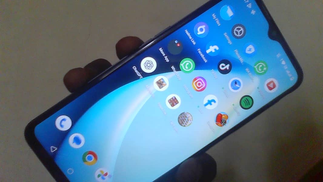 Realme C35 0
