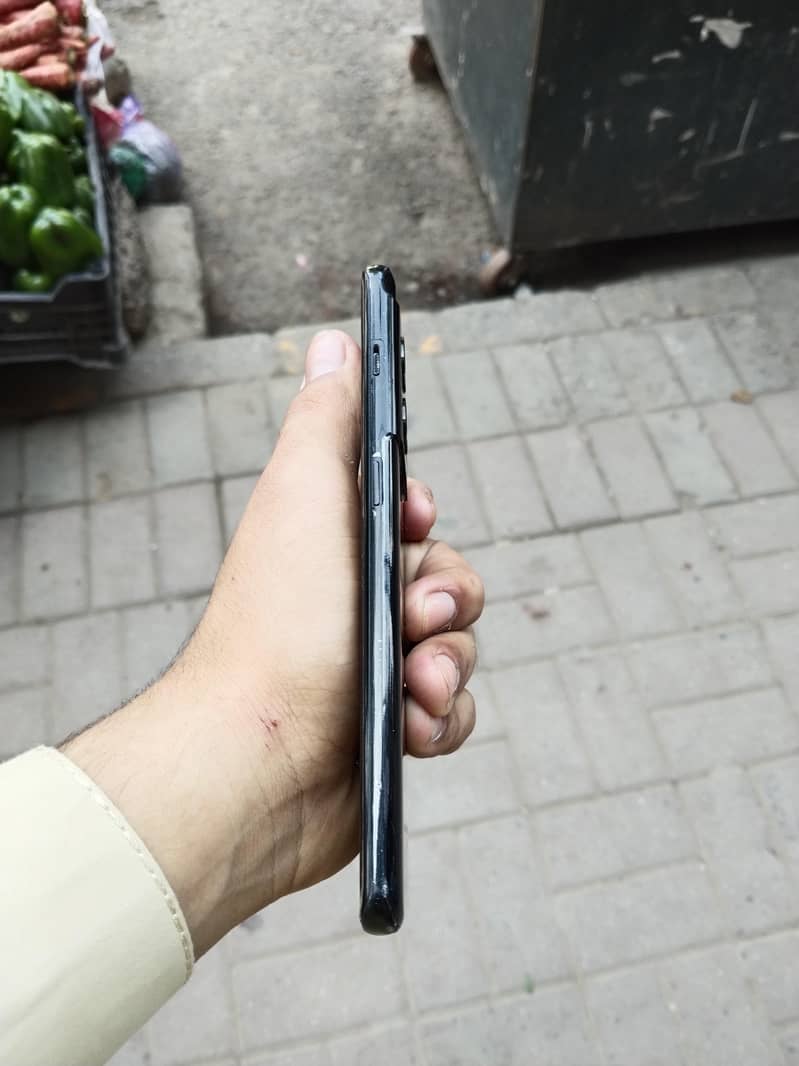 OnePlus 10 Pro 5G 2