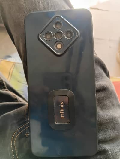 Infinix Zero 8 all ok 8/128 no major fault only glass crack