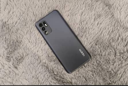 OPPO Reno6