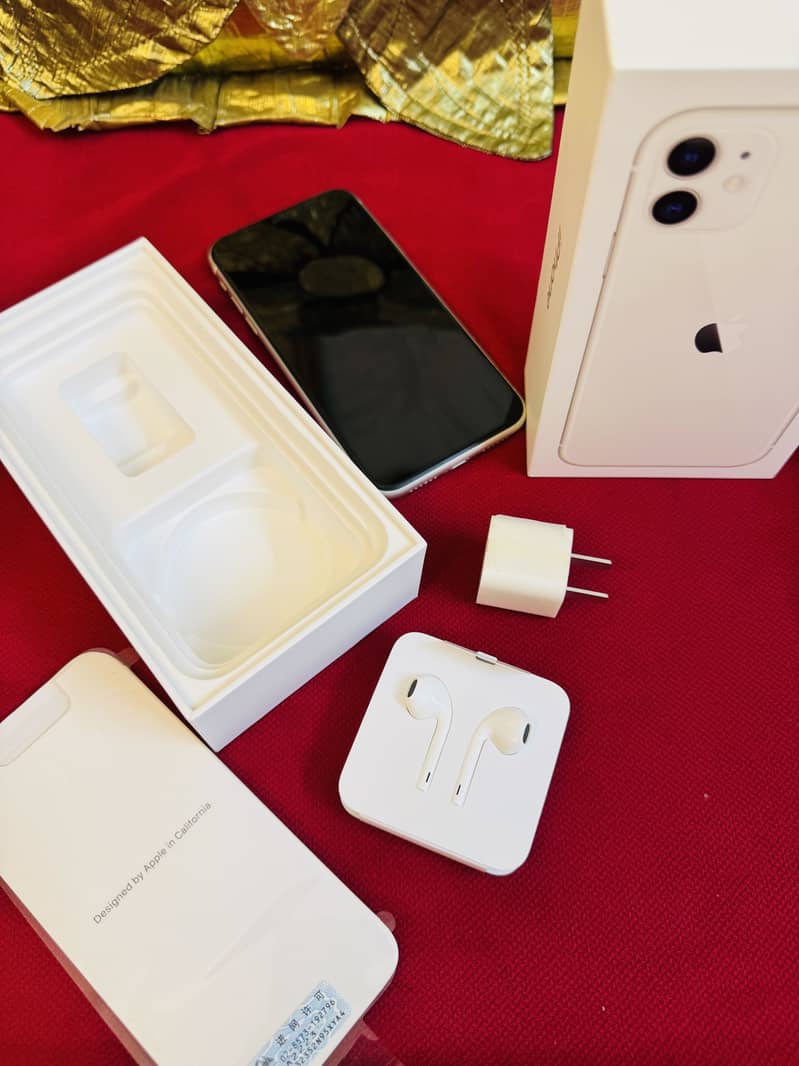 Apple iPhone 11 3