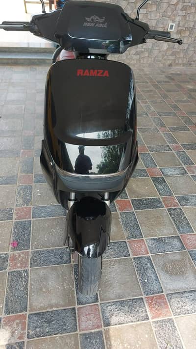 new Asia electric scooteri
