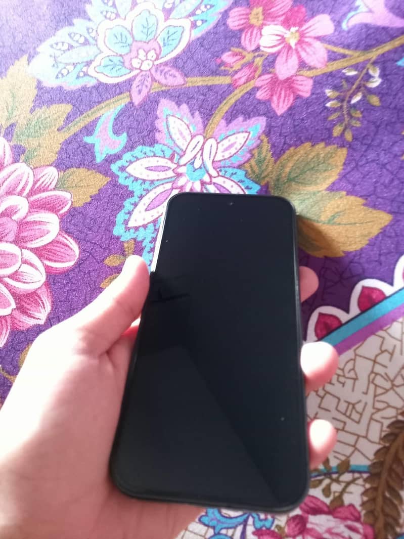 Google Pixel 9 6