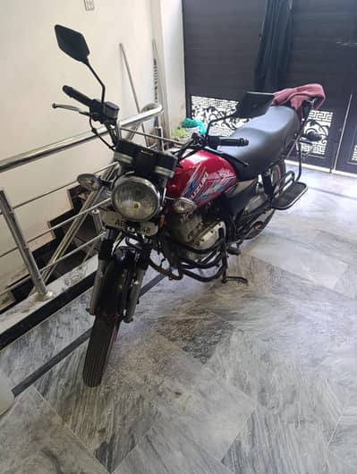 Suzuki GS 150