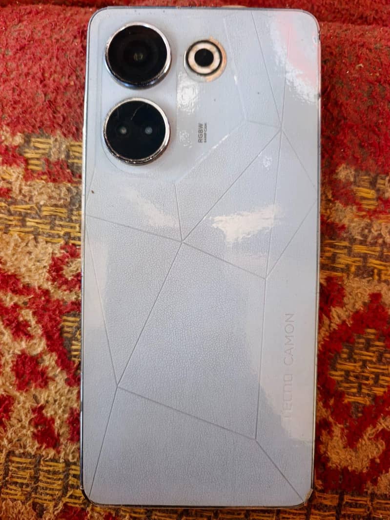 Tecno CAMON 20 1