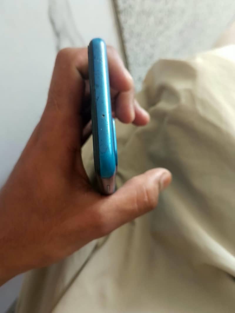 Samsung Mobile A12 1