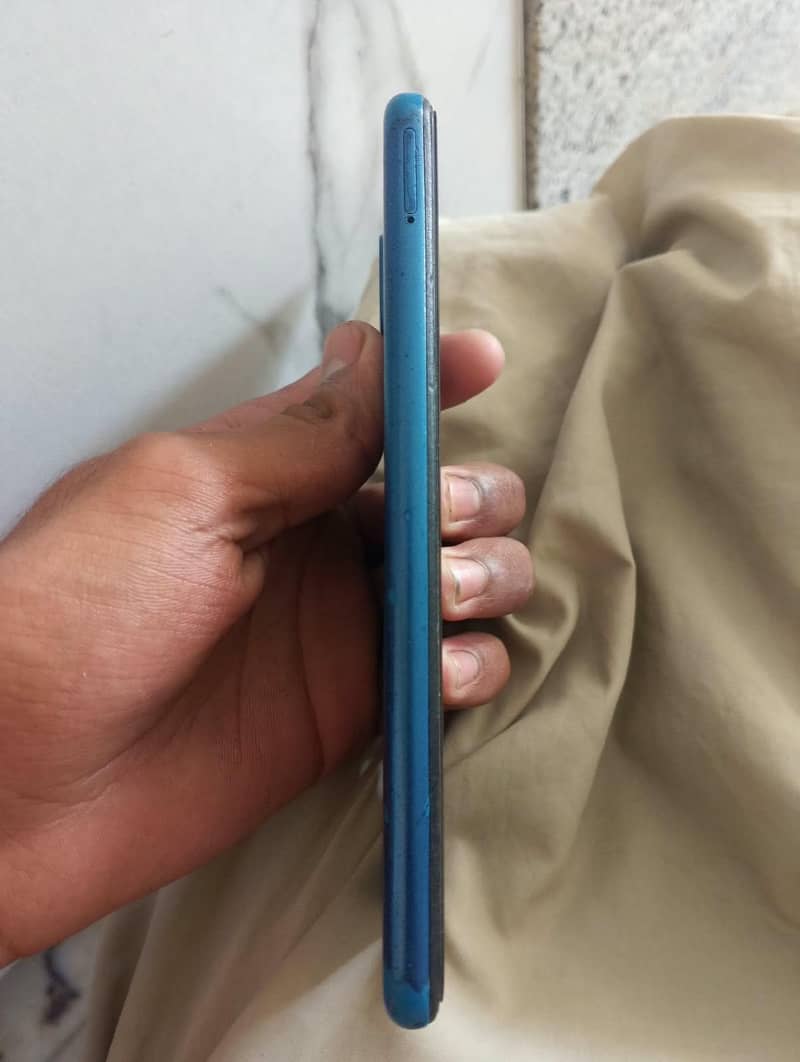 Samsung Mobile A12 3