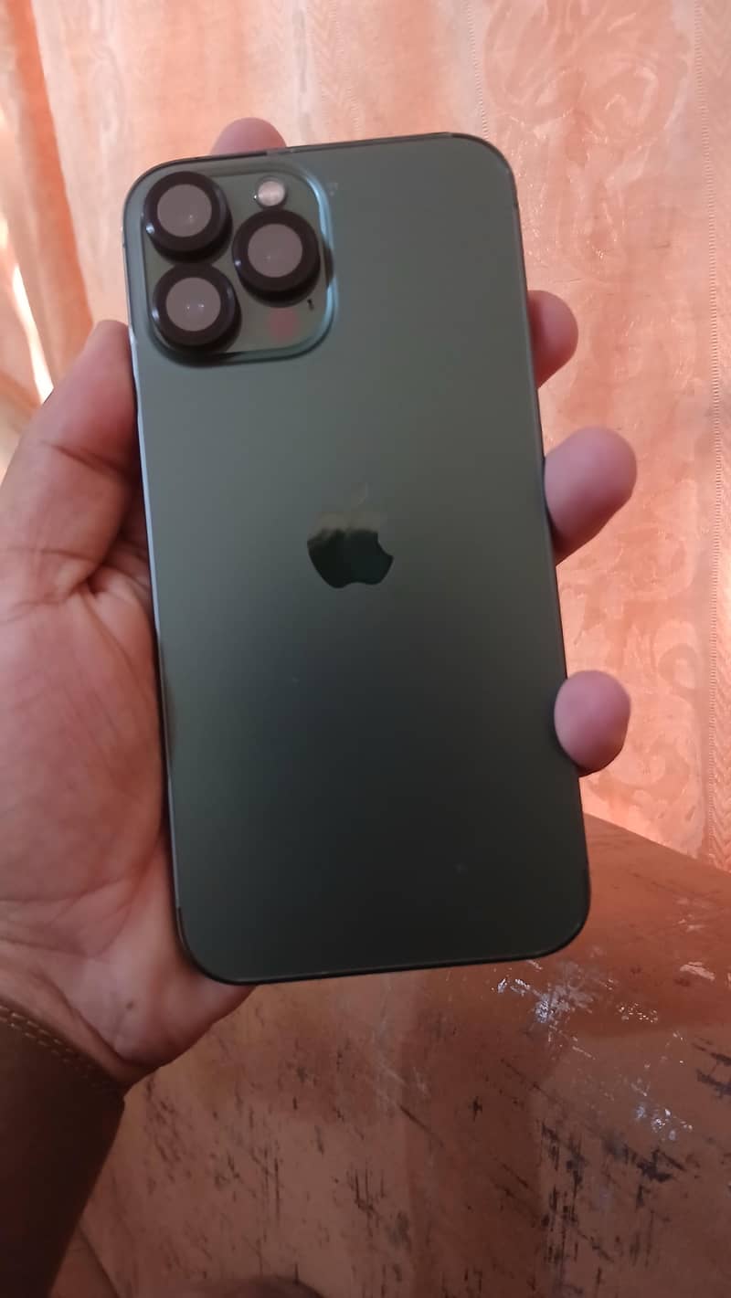 Apple iPhone 13 Pro Max 6
